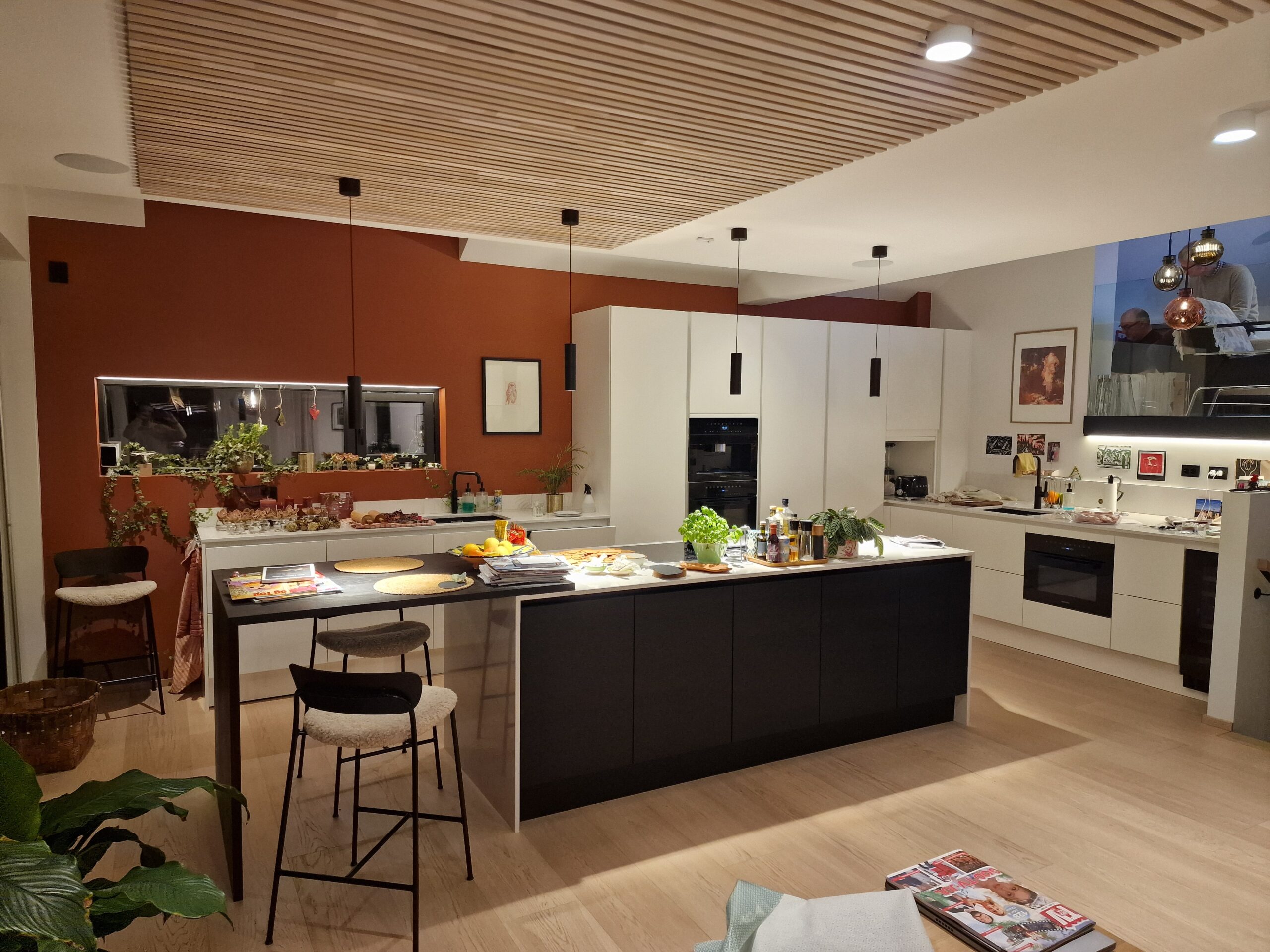 20241221_165602 Multirom system med integrert lyd og bilde på Oslo, 7 halvplan